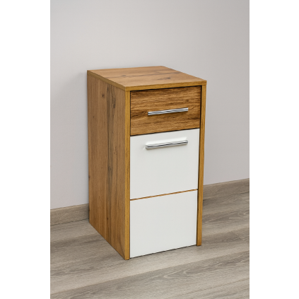 zavesna-skrinka-ibiza-white-810-v-modernom-prevedeni